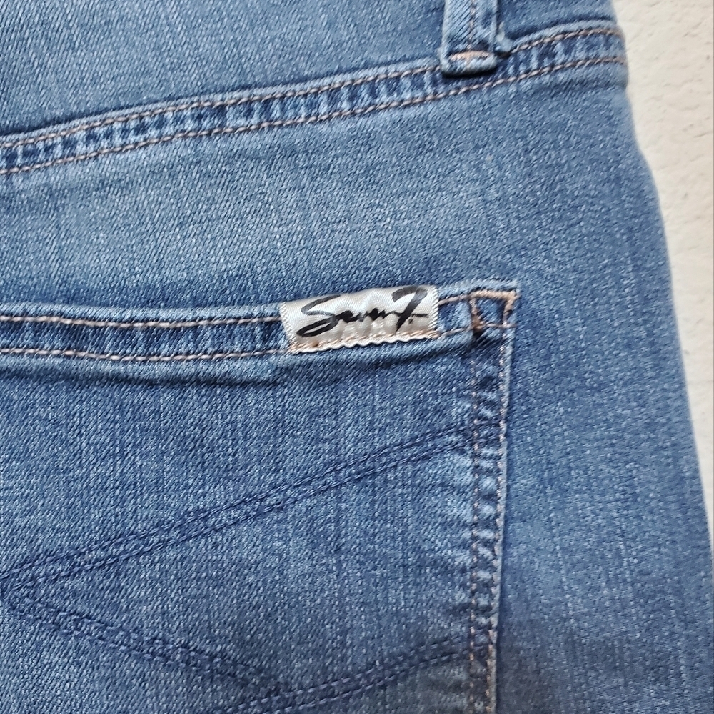 Seven Capri Denim Jeans. Size 8 - Picture 5 of 8